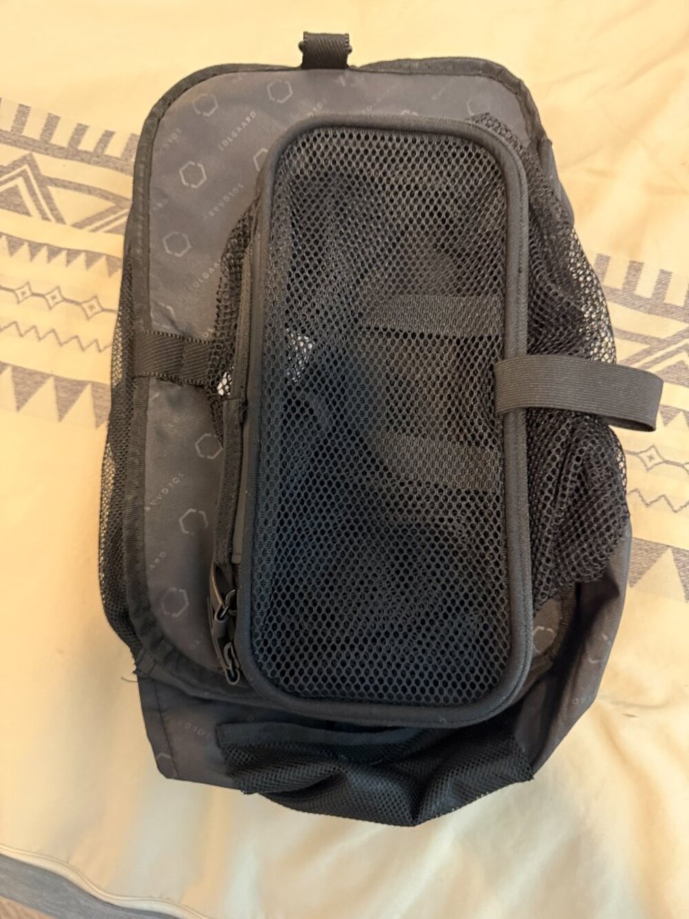 Nomatic Travel Laundry Bag and Solgaard Travel Closet Compression Organizer - Picture 16 of 16